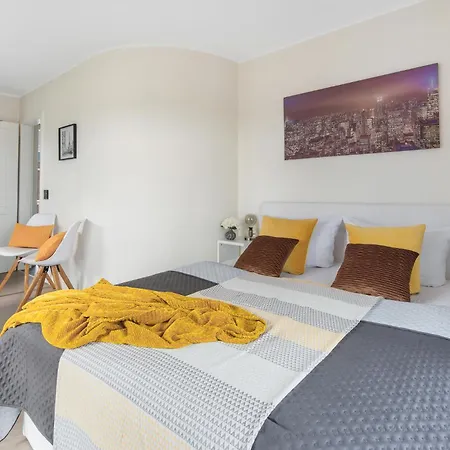 Prázdninový dům Land's End - Blick Auf Freie Ostsee, Sauna, Wintergarten, Elektro Grill Olpenitz